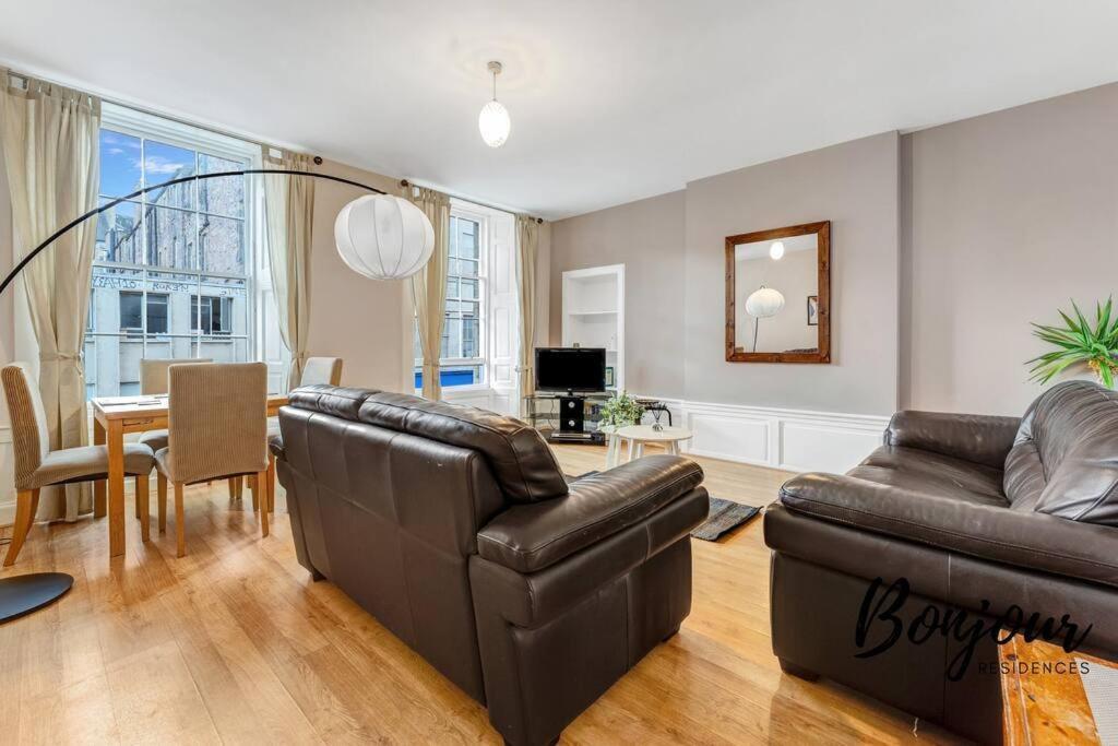 Monge Suite Old Town 2Br-1Ba, Near Royal Mile By Bonjour Residences Edynburg Zewnętrze zdjęcie