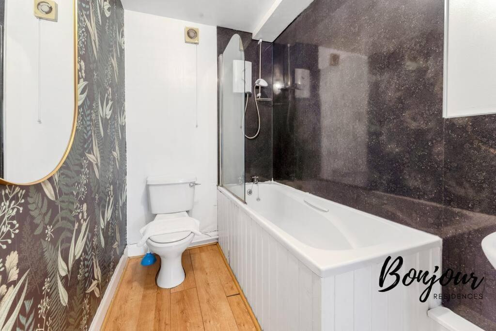 Monge Suite Old Town 2Br-1Ba, Near Royal Mile By Bonjour Residences Edynburg Zewnętrze zdjęcie
