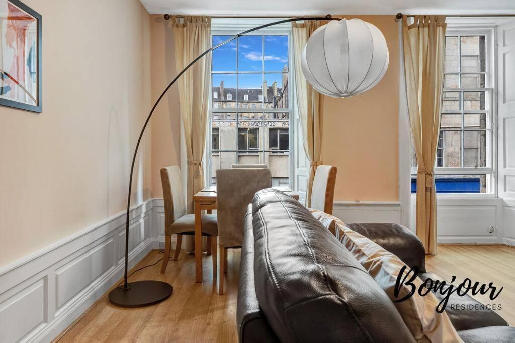 Monge Suite Old Town 2Br-1Ba, Near Royal Mile By Bonjour Residences Edynburg Zewnętrze zdjęcie
